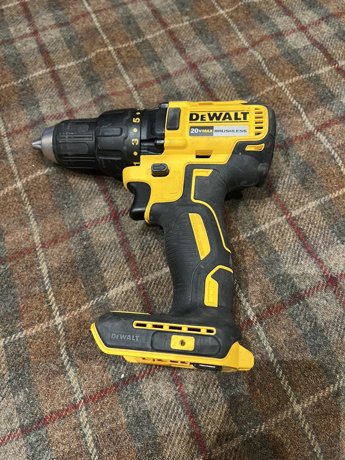20V DEWALT 1/2” Cordless Drill Driver – DCD777- Bare Tool