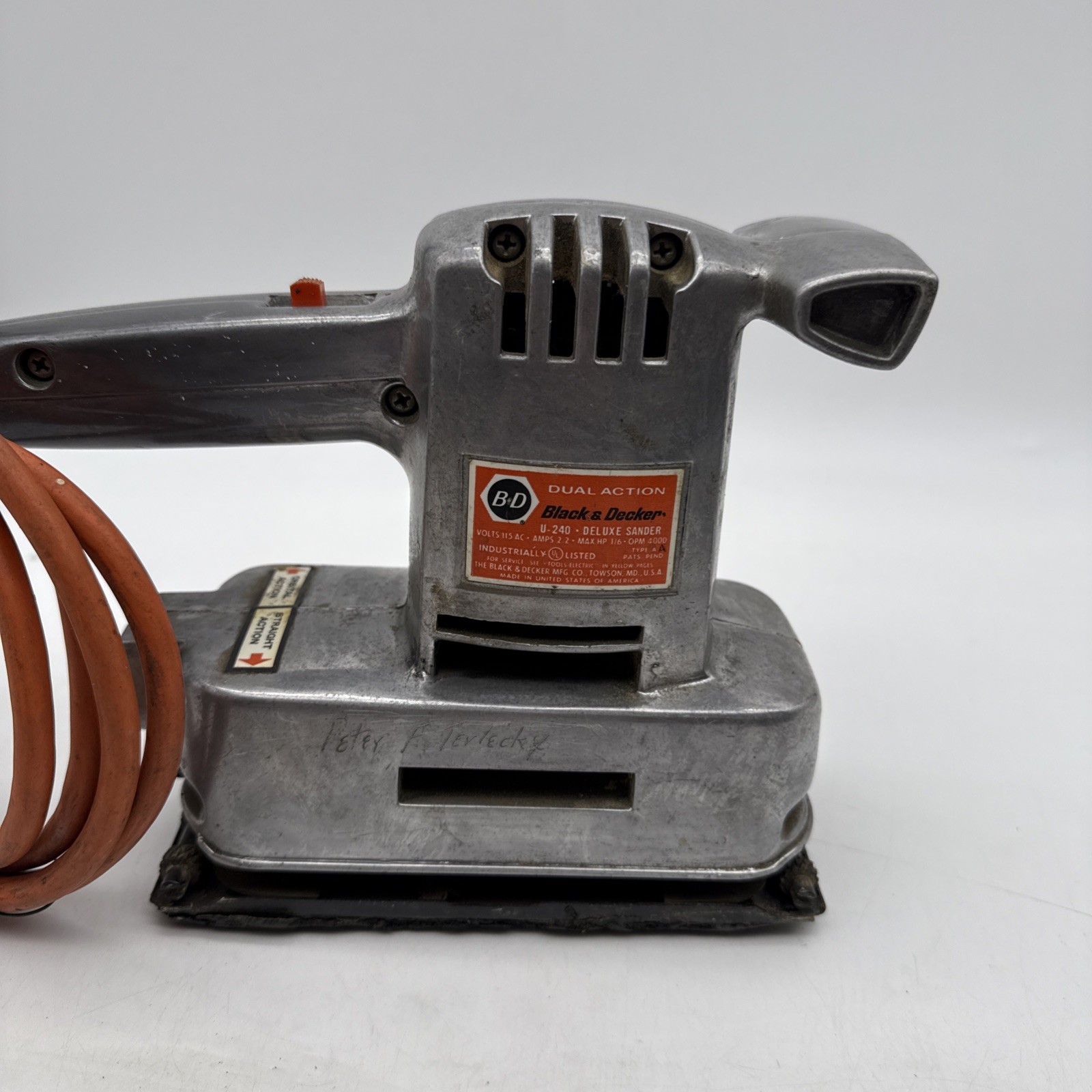 Lot of Black & Decker Jig Saw #7571 & Dual Action Deluxe Sander # U240 Details