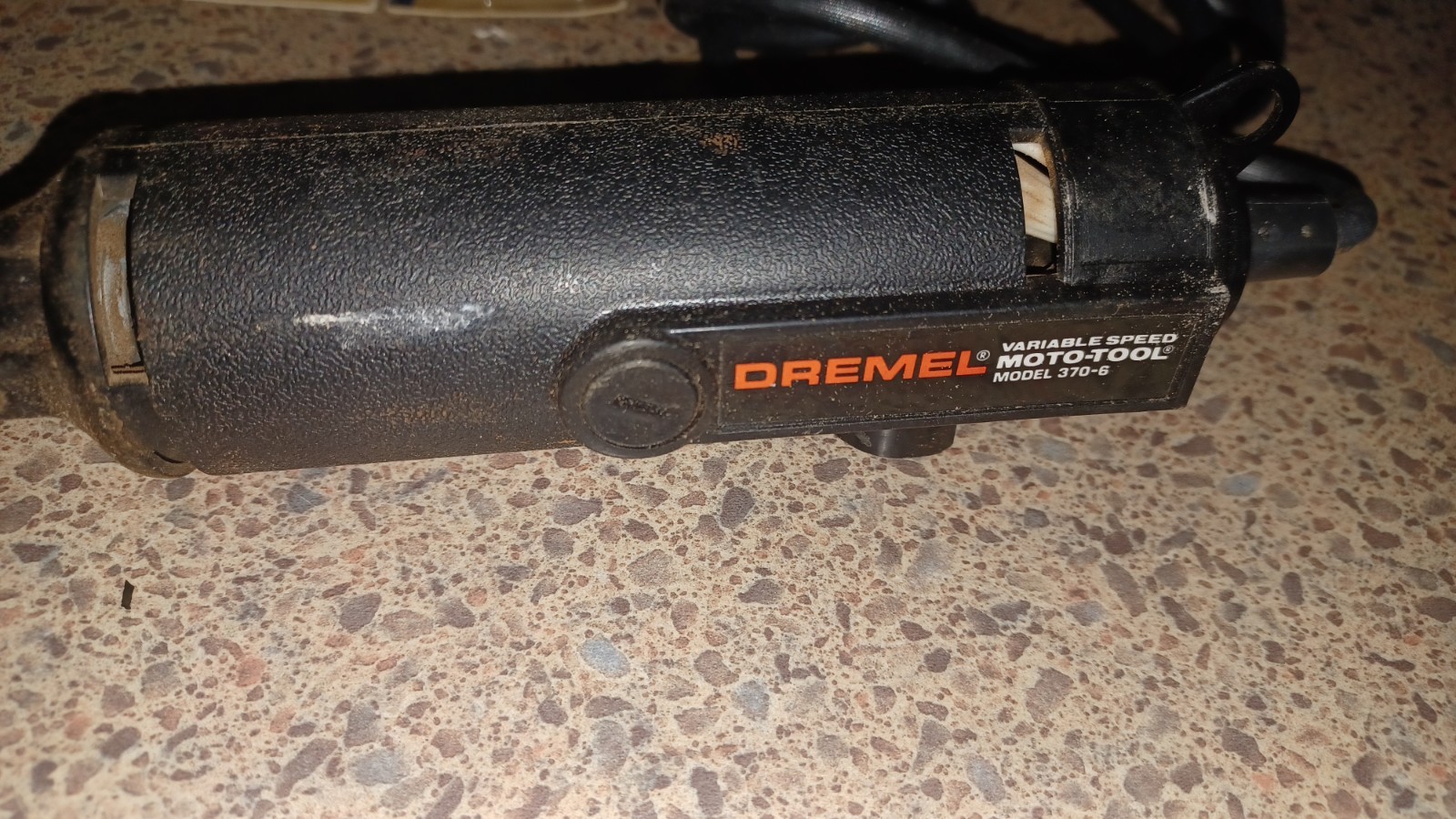 Vintage WORKING Dremel #370-6 Solid State Variable Speed Moto-Tool W/ Misc. Bits