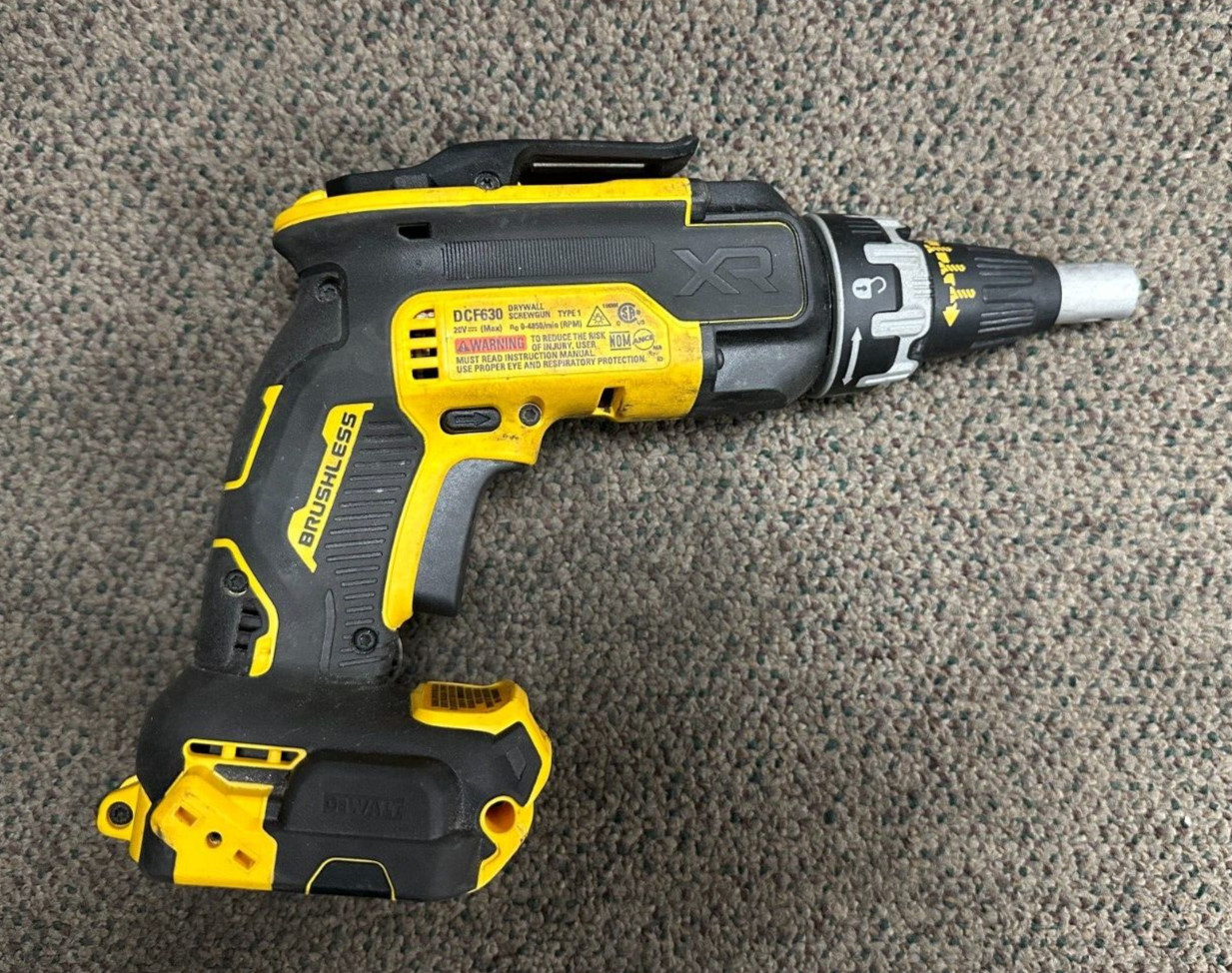 DEWALT XR 20V MAX Lithium-Ion Cordless Brushless Screw Gun DCF630 (Tool Only)