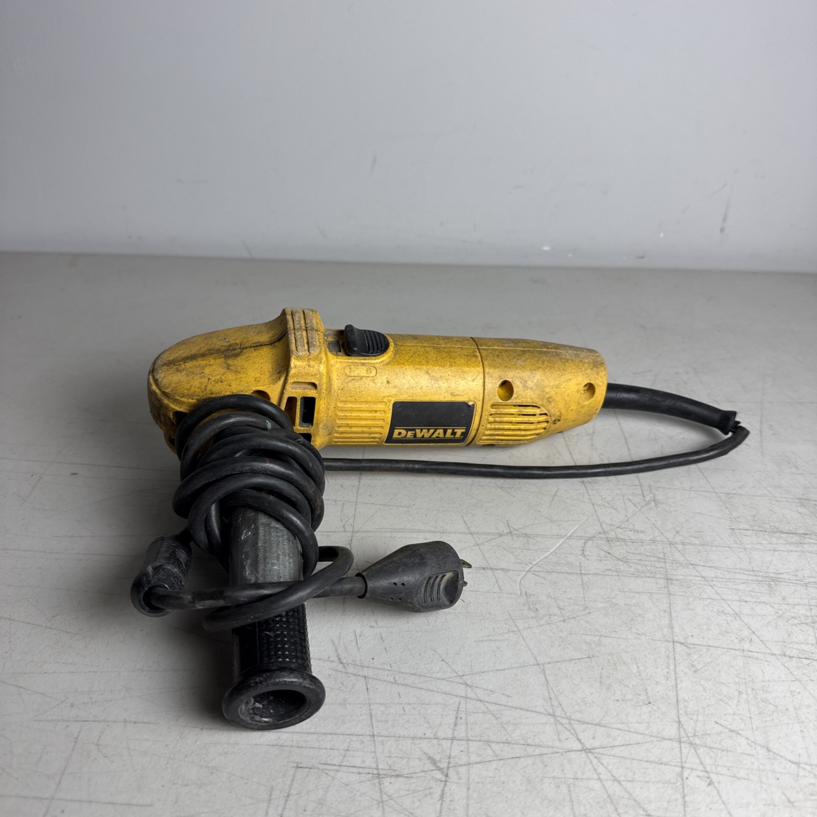 DeWalt DW400 4-1/2&Prime; Corded Electric Angle Grinder Tool