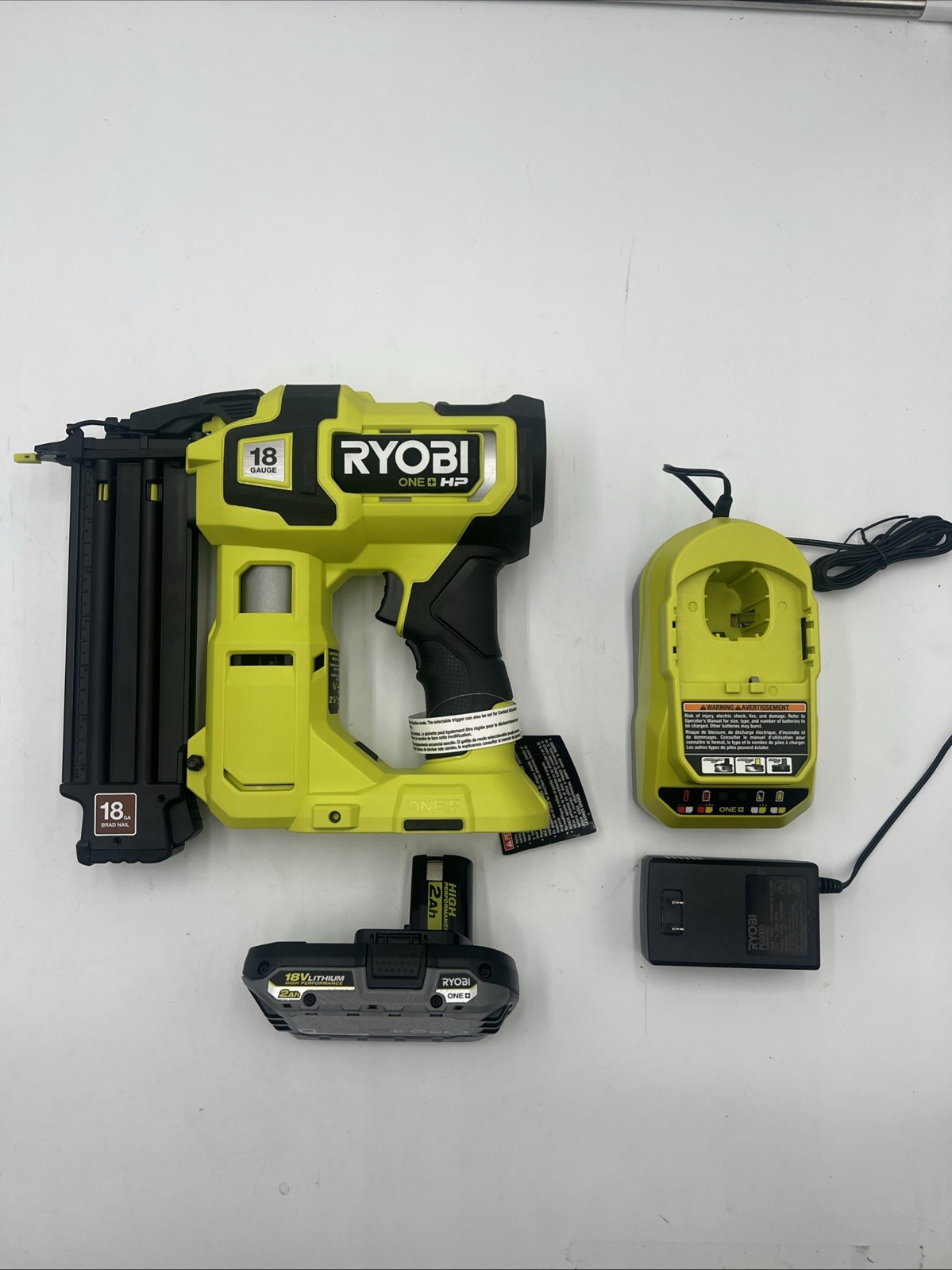 Ryobi One+ HP 18v Brushless Brad Nailer (P322) w/ 2ah HP Battery