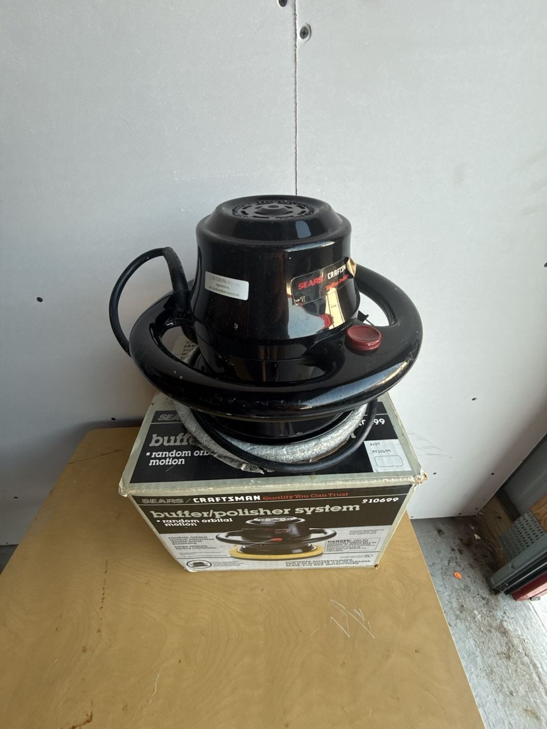 Sears Craftsman 9-Inch Random Orbital Buffer/Polisher System Model 910699
