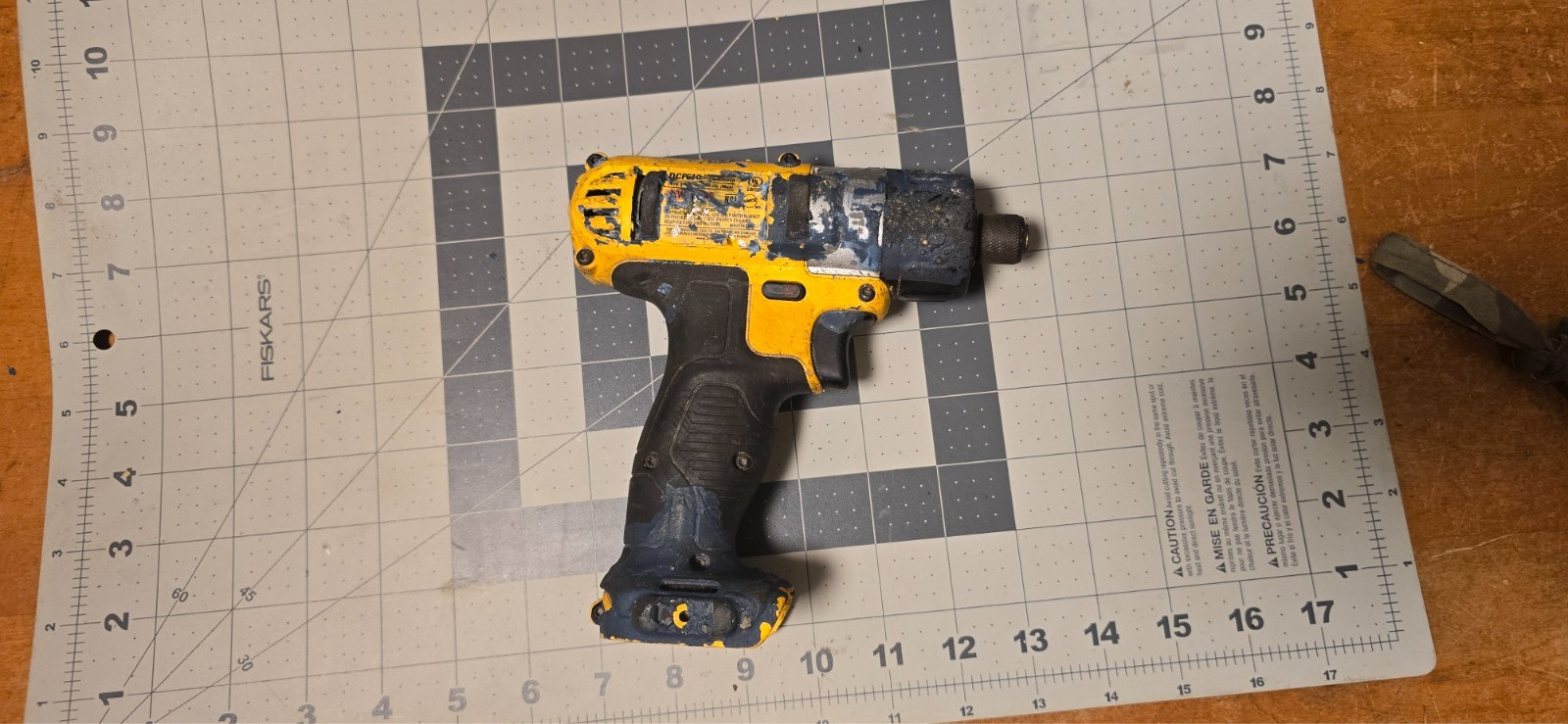 DeWalt DCF610 12V MAX 1/4&Prime; Lithium-Ion Cordless Screwdriver