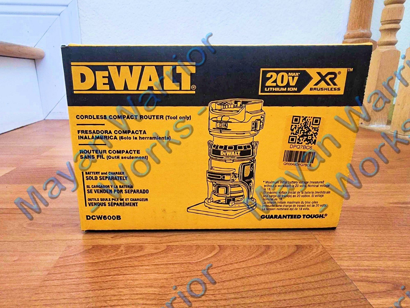 Brand New DEWALT DCW600B 20V MAX XR CMPCT Metal Fixed Base Router