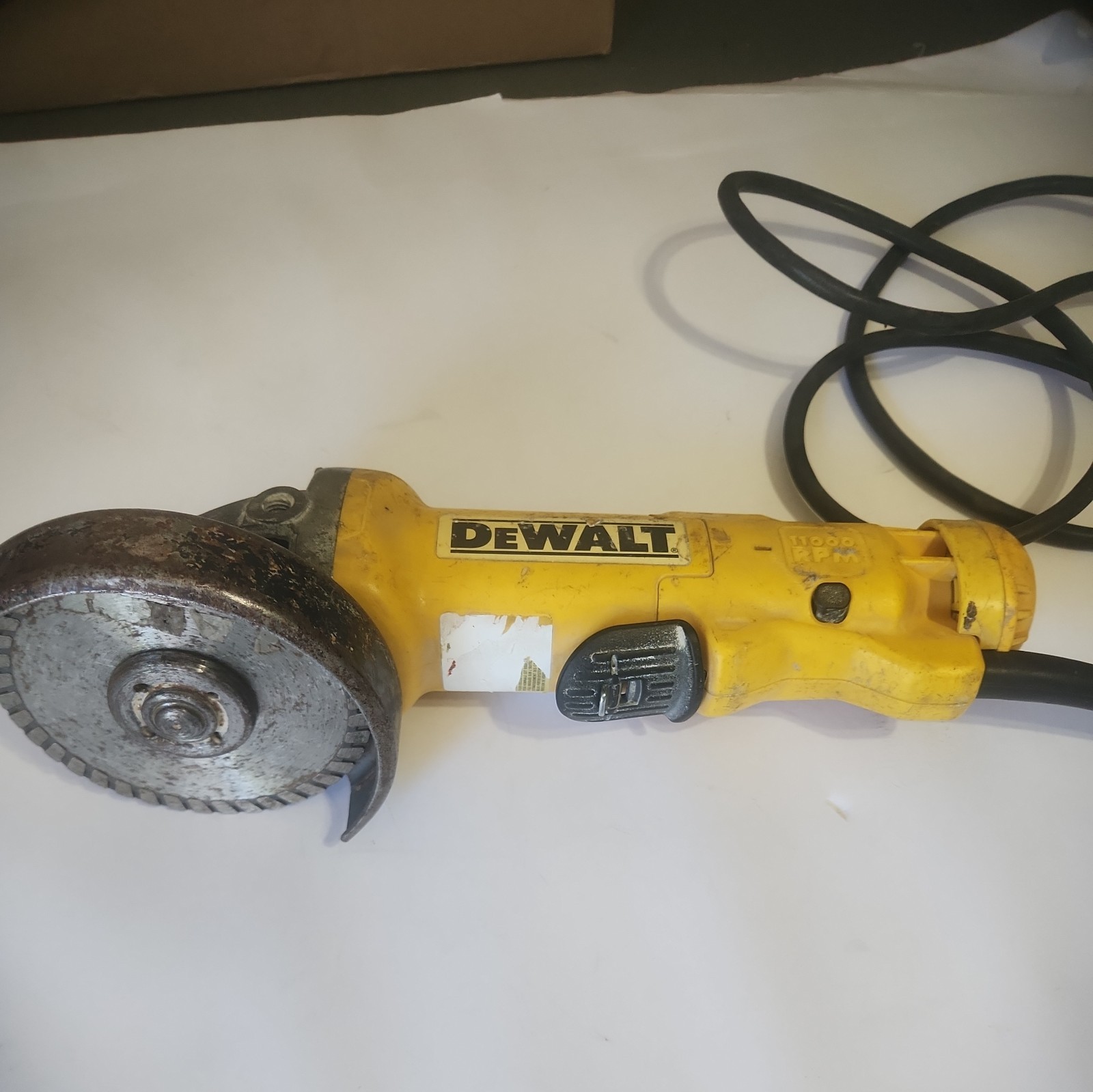 DeWALT DWE402 120-Volt 4-1/2-Inch 1.8-HP Paddle Switch Small Angle Grinder