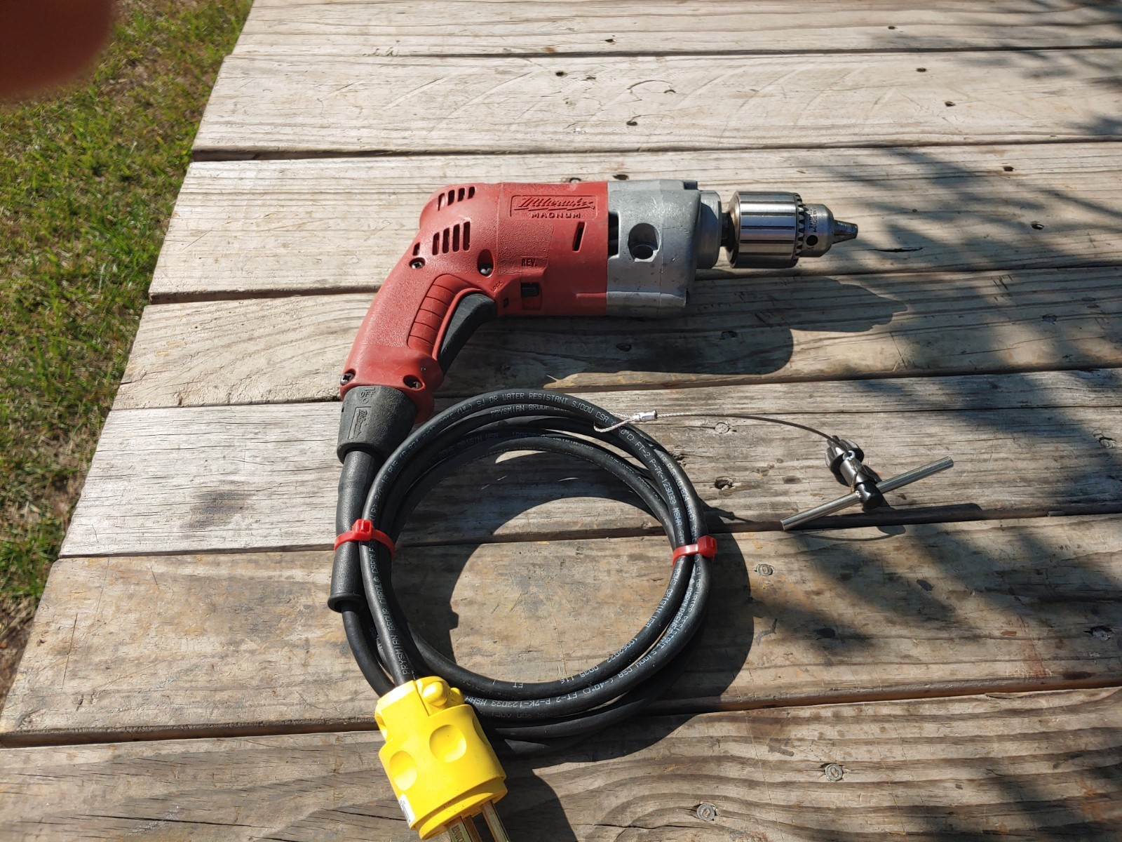 Milwaukee 0234-1 1/2 inch Magnum Drill, 0-850 RPM. USA. Serviced.