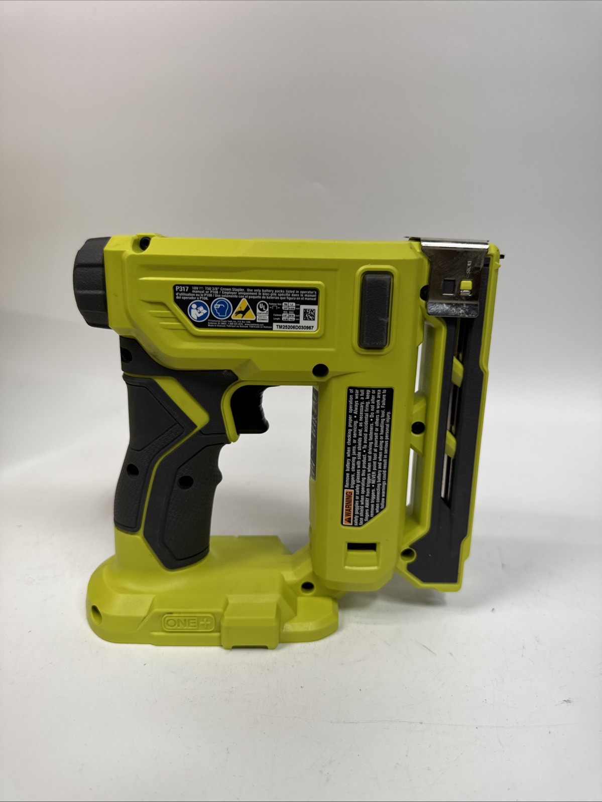 Ryobi P317 18V ONE+ Cordless Compression Drive 3/8 inch Crown Stapler L37