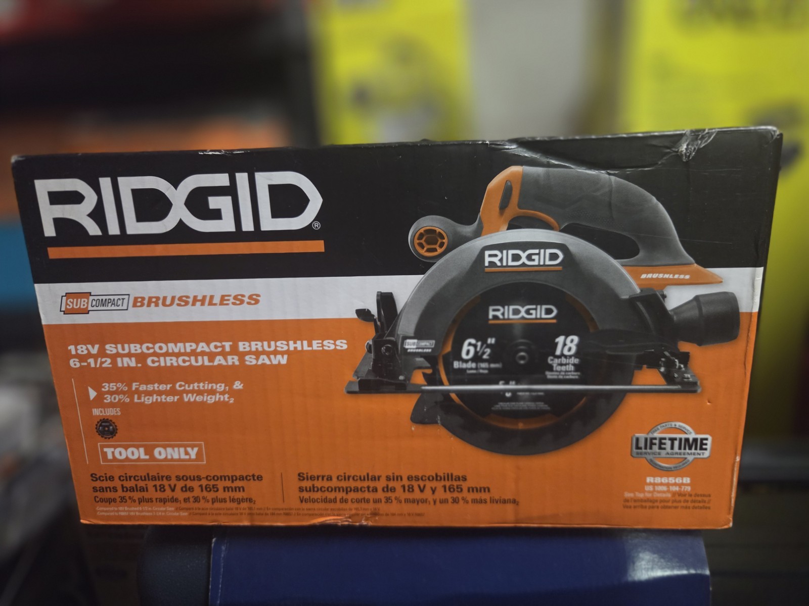 RIDGID18V SubCompact Cordless 6-1/2 in. Circular Saw (Tool Only) R8656B