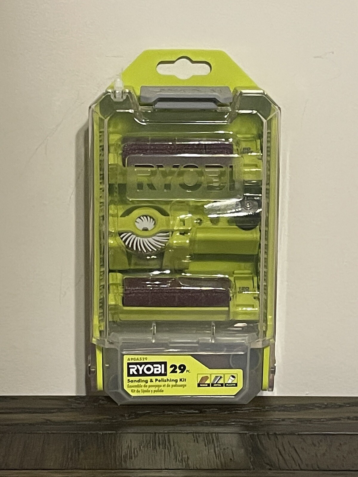 Ryobi 29 pc Sanding and Polishing kit wood metal plastic A90AS29-New