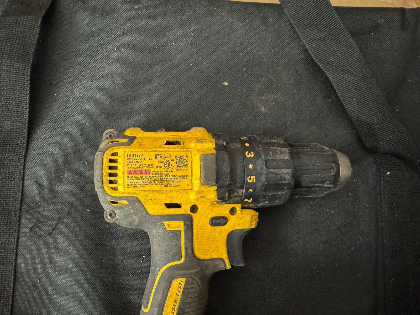 DEWALT 20-volt Max 1/2-in Keyless Brushless Cordless Drill