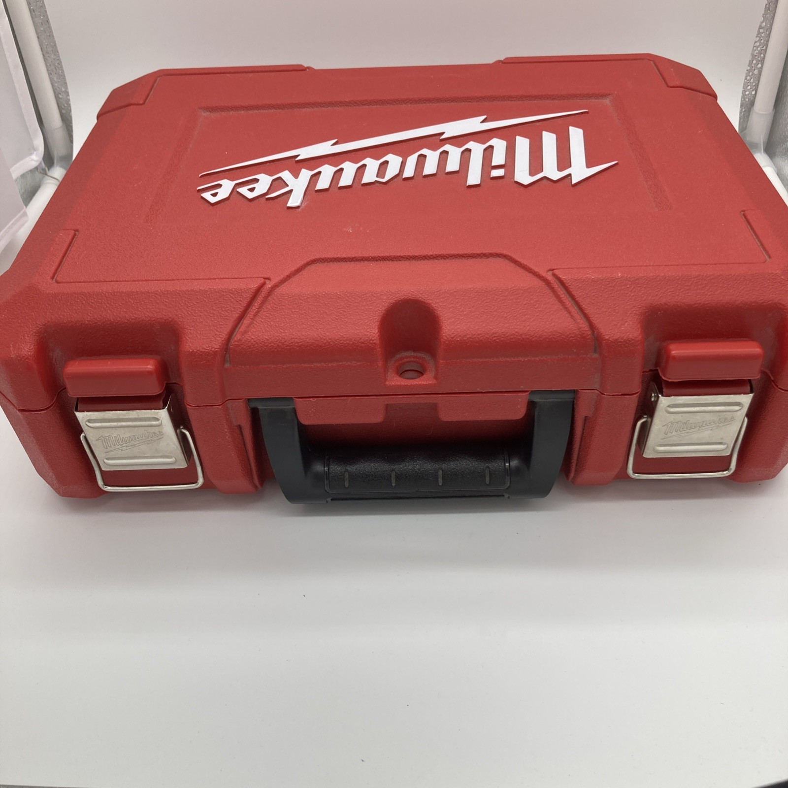 Milwaukee M12 Lithium Ion Cordless 3/8 Cordless Drill Kit 2407 22