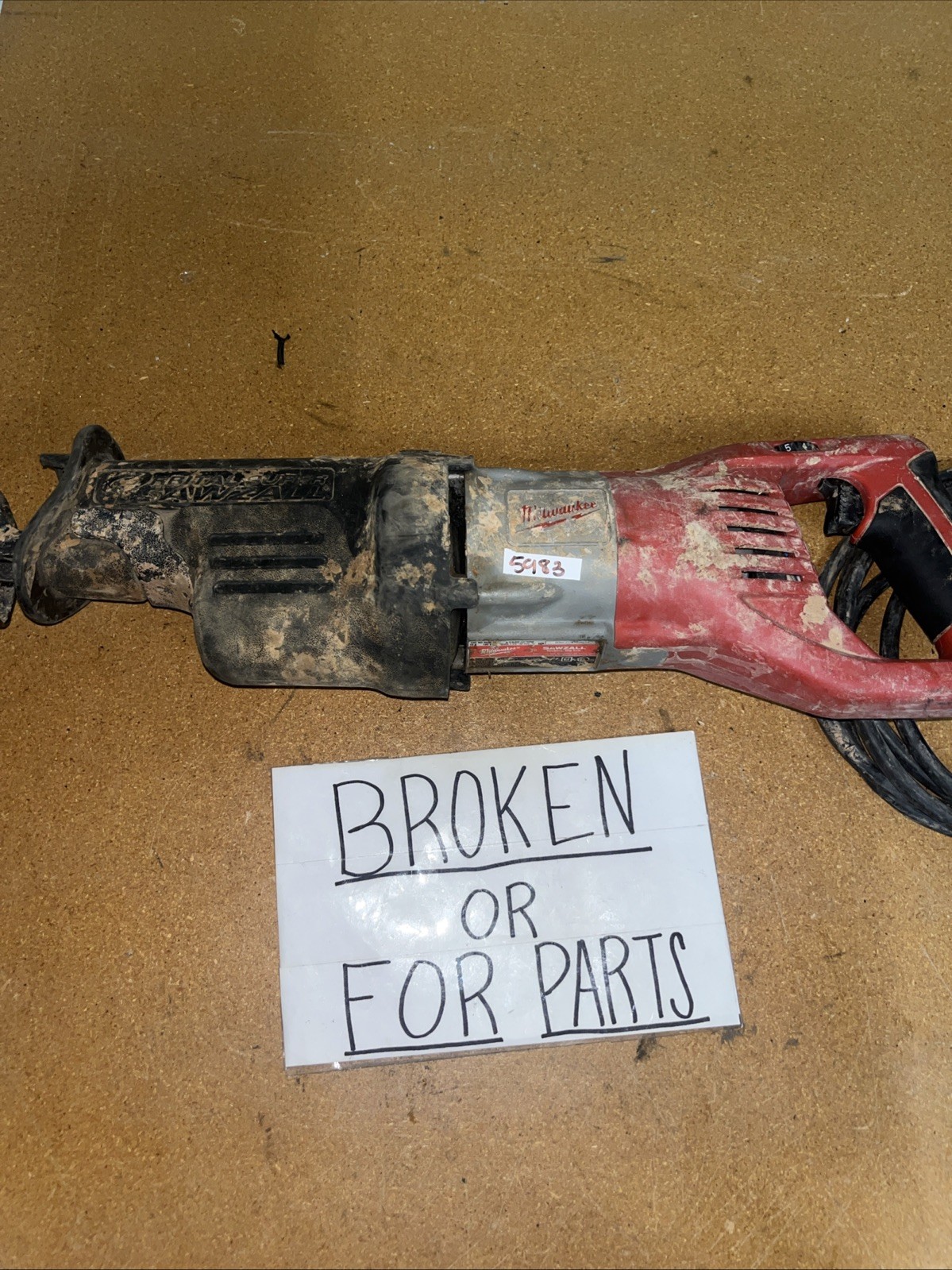 Broken Made 2024 Milwaukee 6538-21 15.0 Amp Super Sawzall Reciprocating Saw 5983
