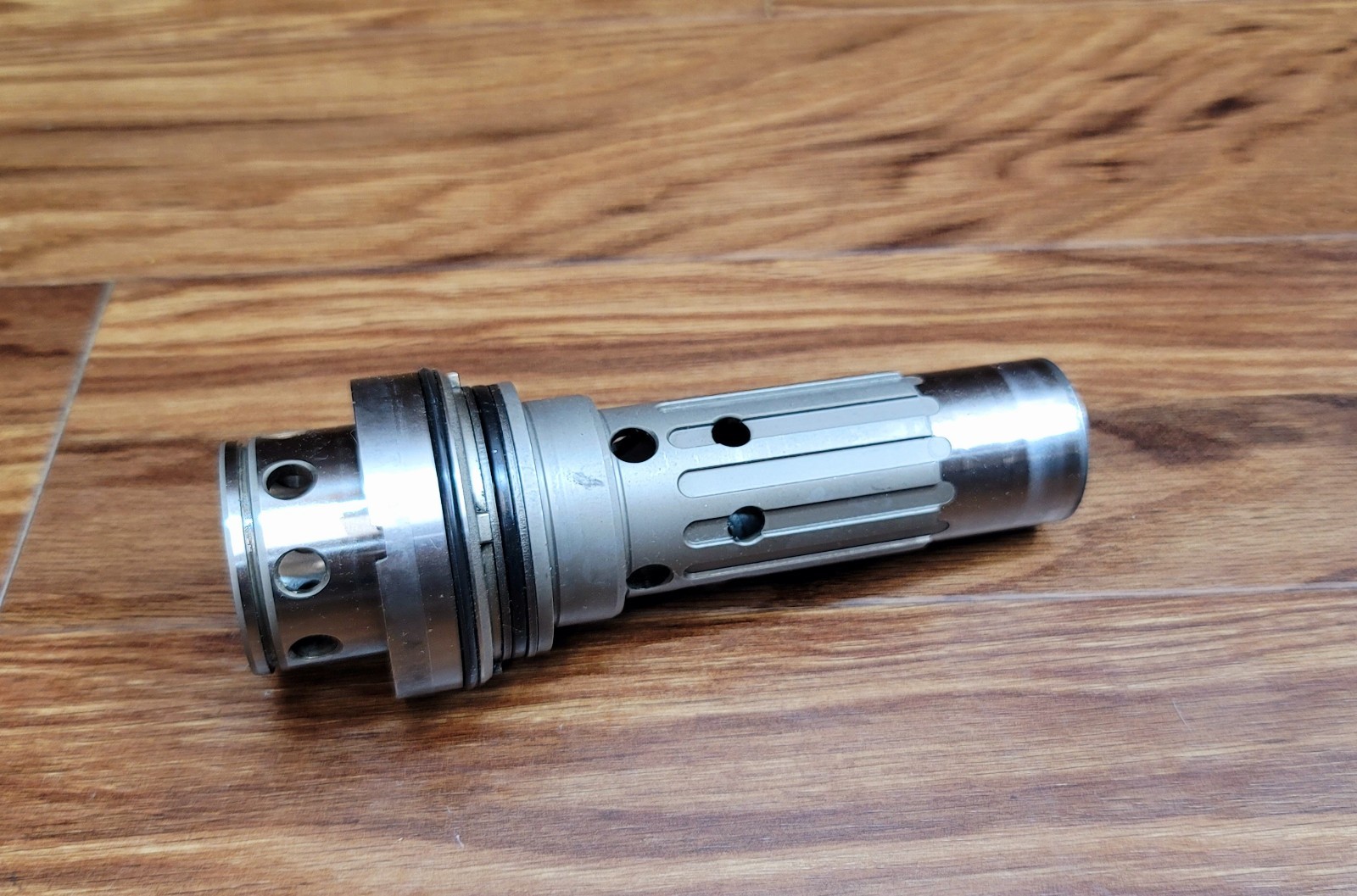 Milwaukee SPINDLE SERVICE FOR 5517-20 SDS 1-9/16 Rotary Hammer Drill 38-50-0272