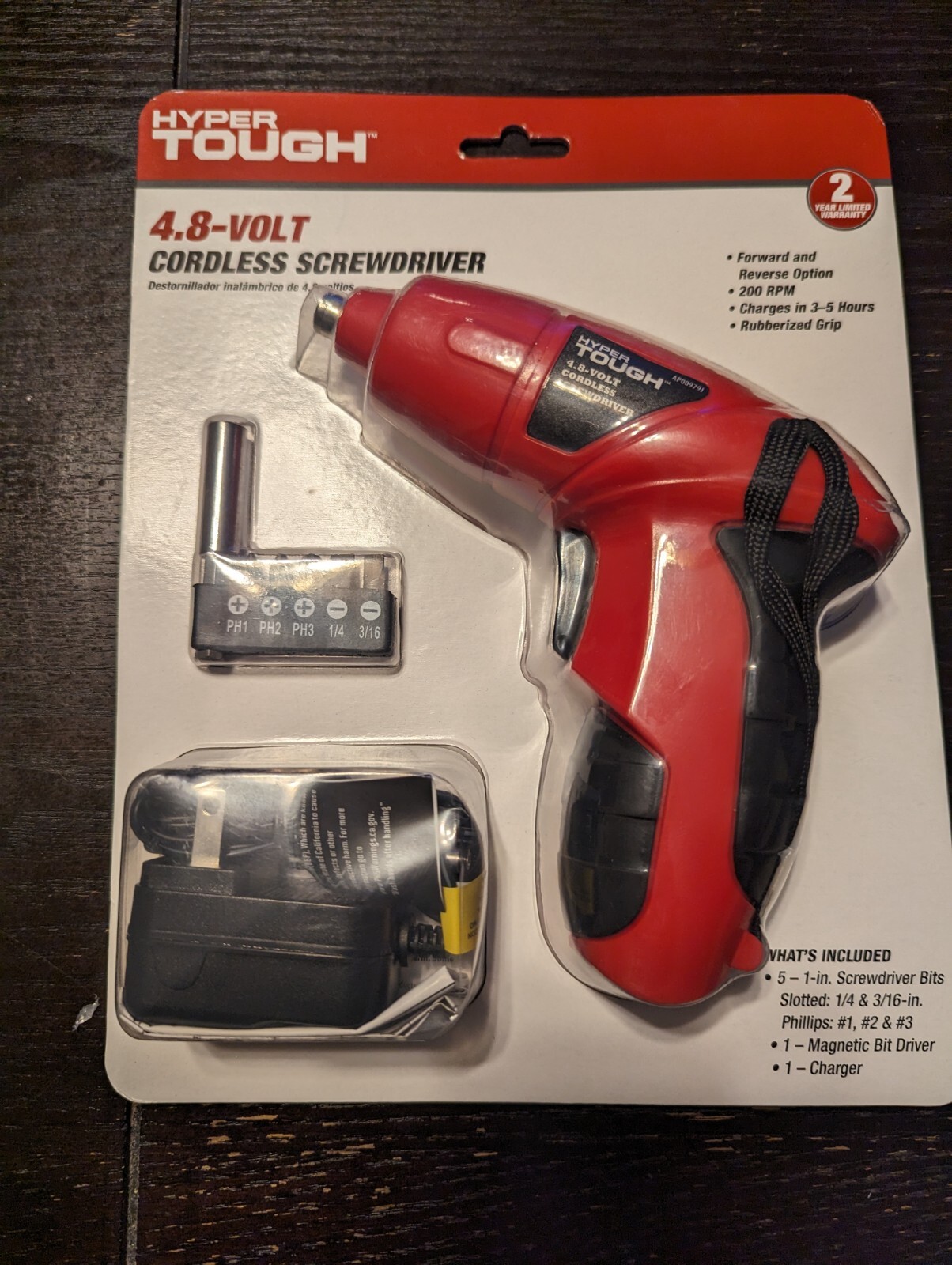 HYPER TOUGH 4.8 VOLT CORDLESS SCREWDRIVER W/CHARGER AND MAGNETIC BIT DRIVER