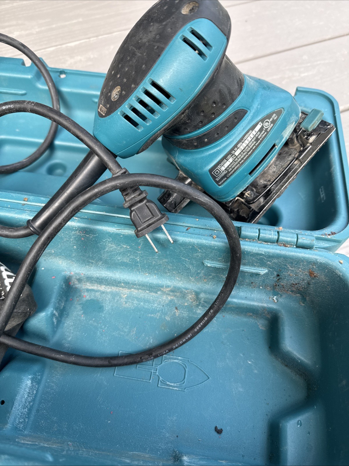 Makita BO4556K 1/4 Sheet Finishing Sander with Tool Case Used Good Condition