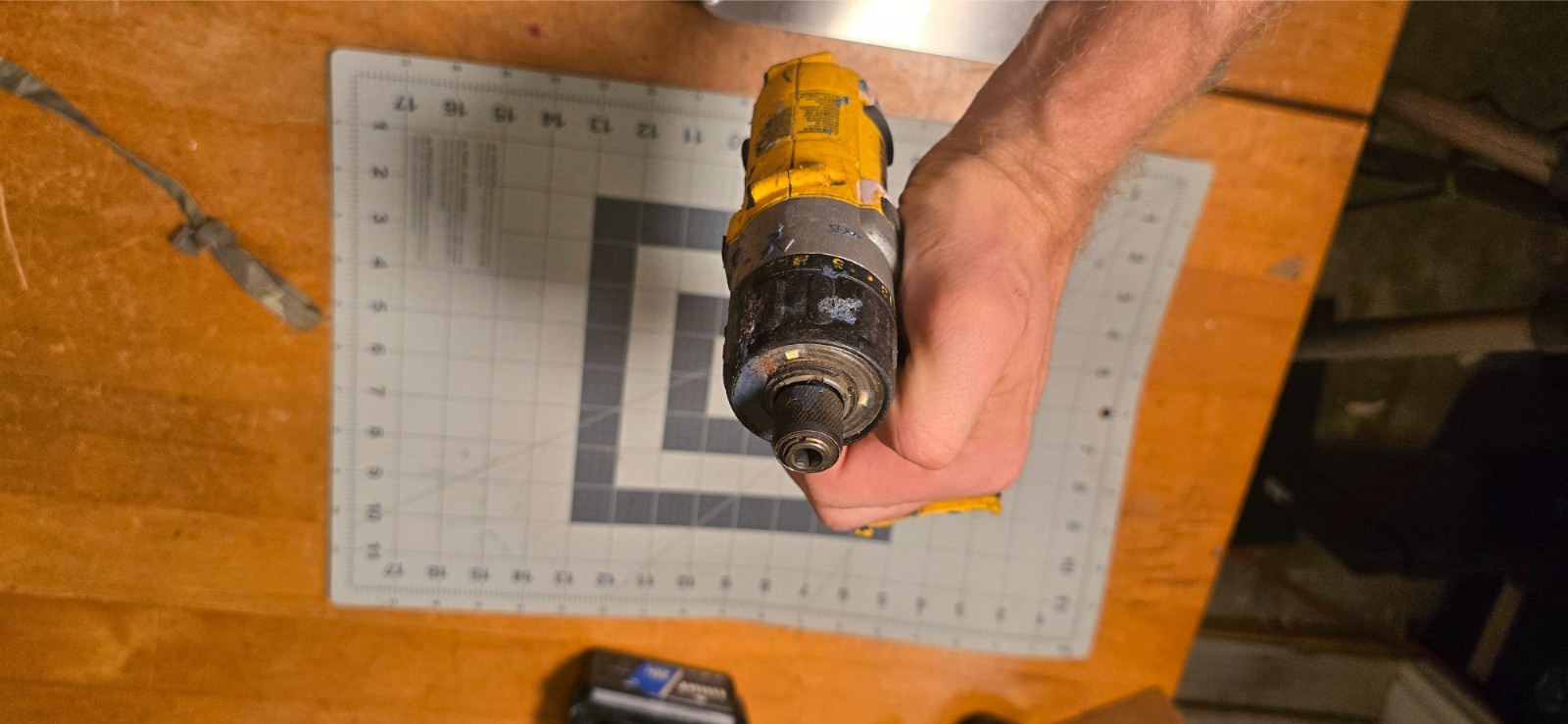 DeWalt DCF610 12V MAX 1/4&Prime; Lithium-Ion Cordless Screwdriver