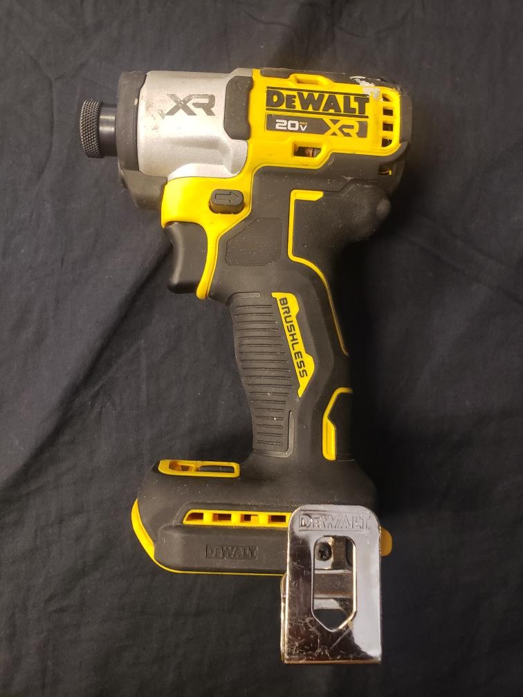 DEWALT DCF845 1/4&Prime; CORDLESS 20V IMPACT DRIVER *TOOL ONLY* (B26005944)