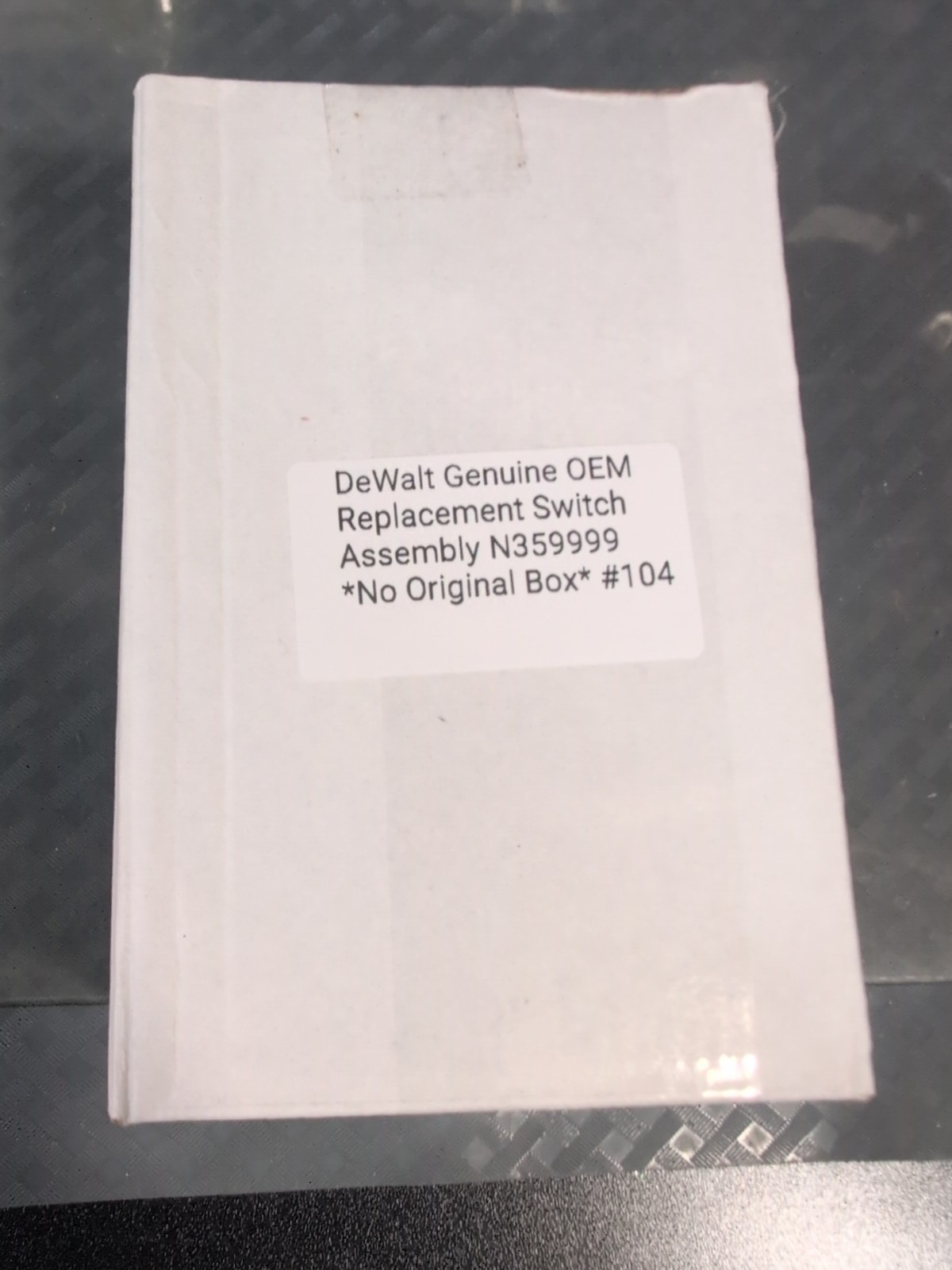 DeWalt Genuine OEM Replacement Switch Assembly N359999 *No Original Box* #104