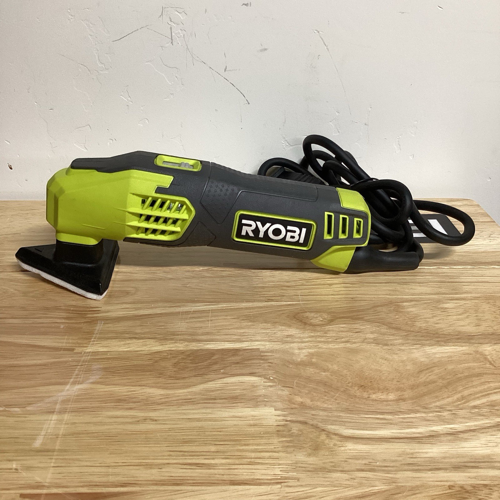 Ryobi DS1200 120V 0.4A 2-7/8&Prime; Detail Sander TOOL ONLY