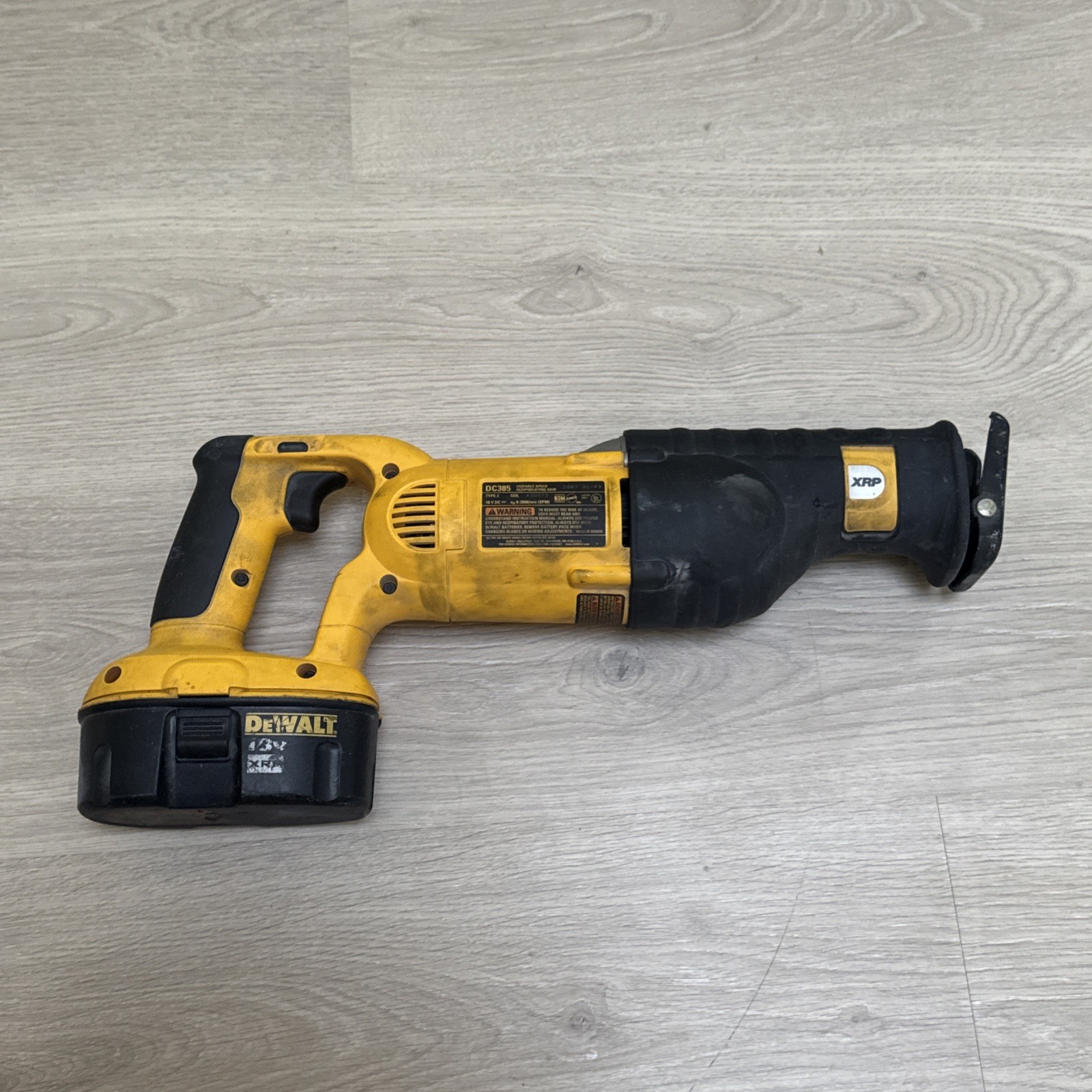 DEWALT DC385 XRP 18V Variable Speed Reciprocating Saw w/ Battery