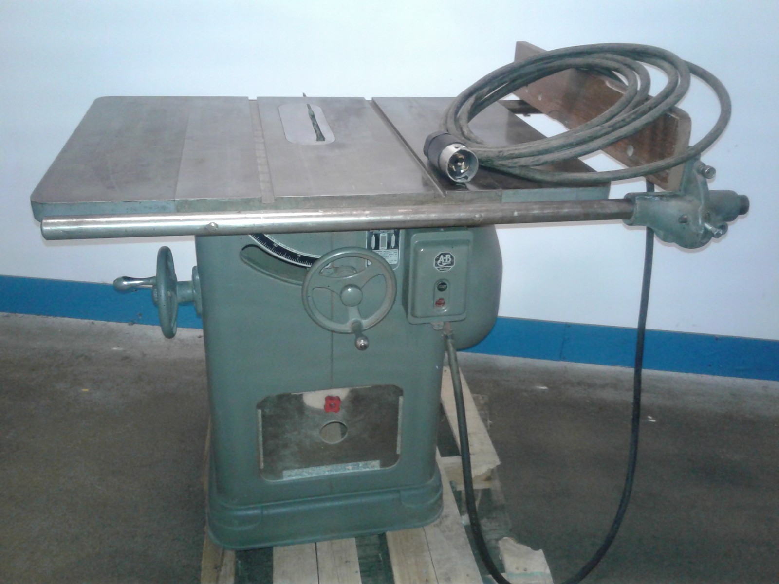 Custom Dust Door Cover for VINTAGE Delta Rockwell Unisaw.