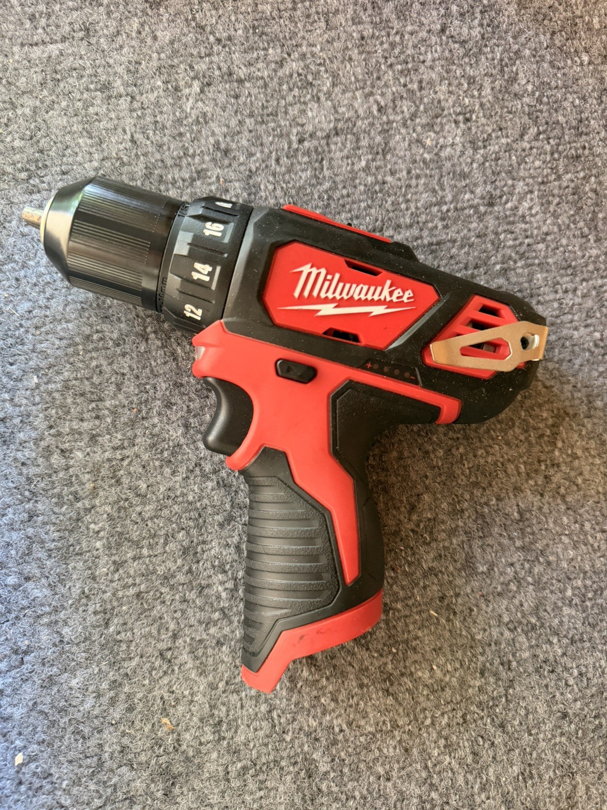 NEW Milwaukee M12 2407-20 3/8&Prime; Cordless Drill Driver 12V 12 Volt 2 Speed