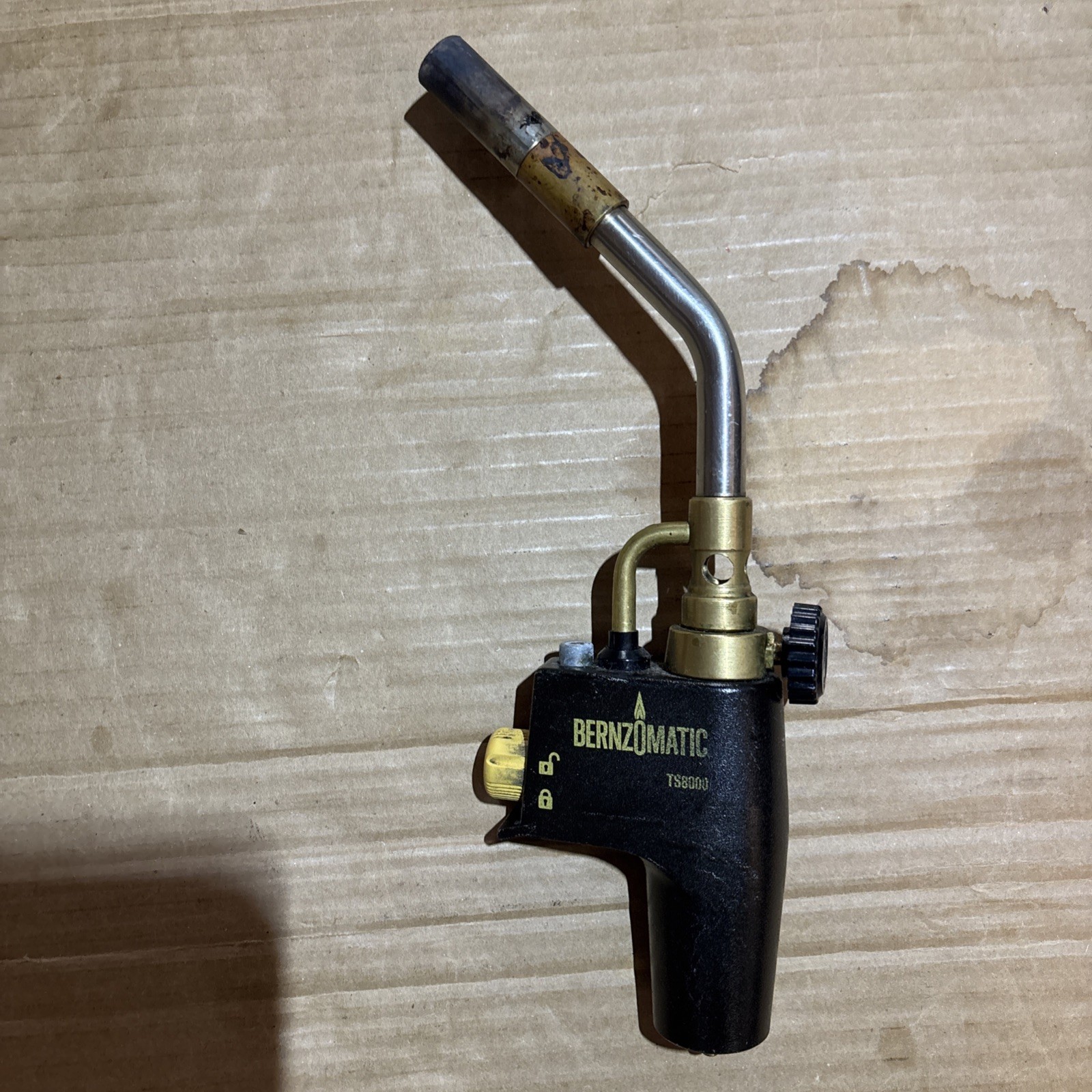 Bernzomatic TS8000 – High Intensity Trigger Start Torch