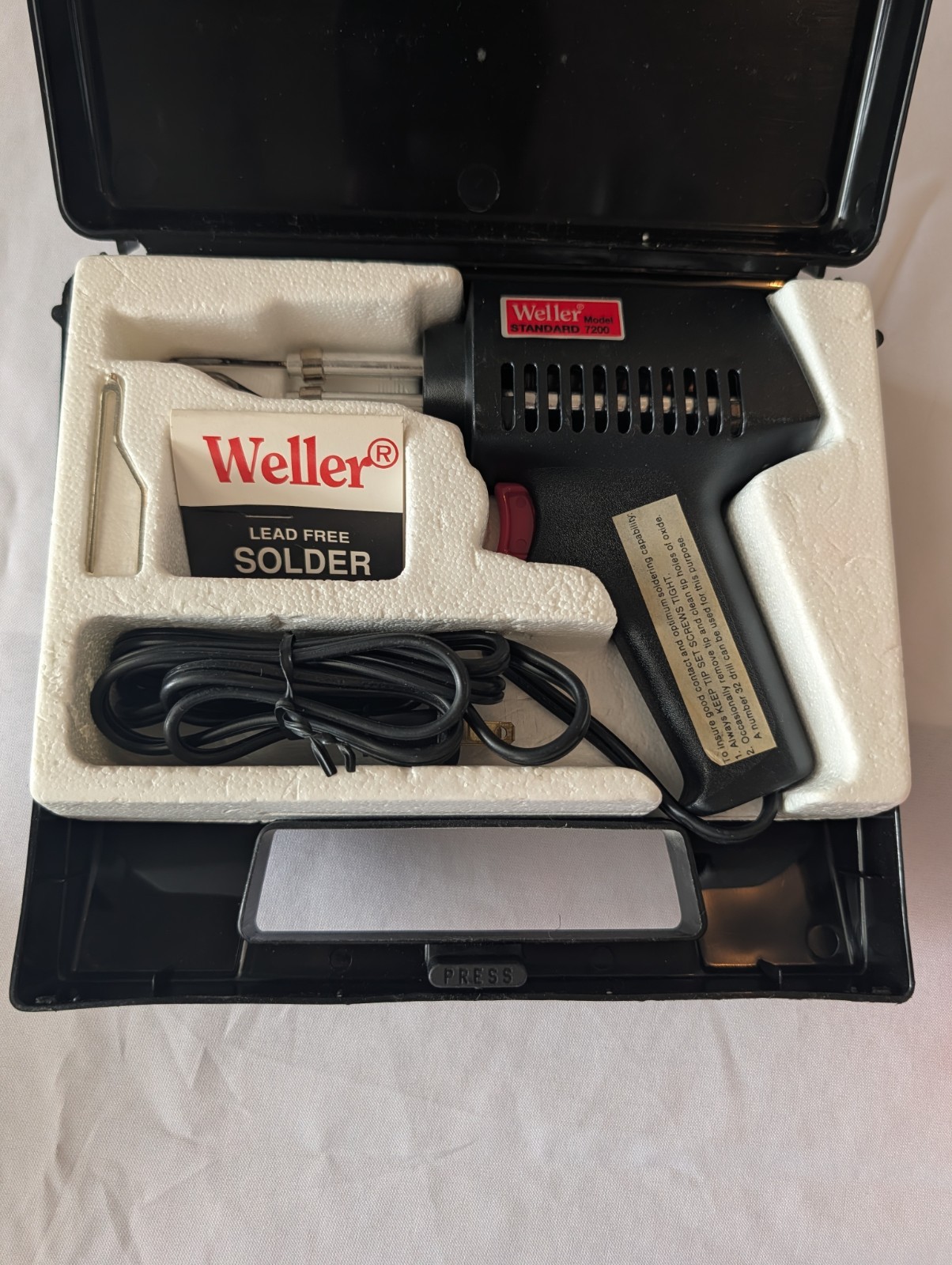 Weller 7200PK Standard Soldering Gun Kit 75W with Case and Kester Solder Used