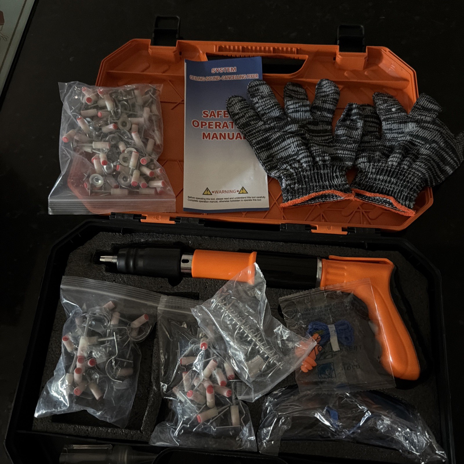 EXCECAR Concrete Nail Gun Kit With 110pcs Nails.