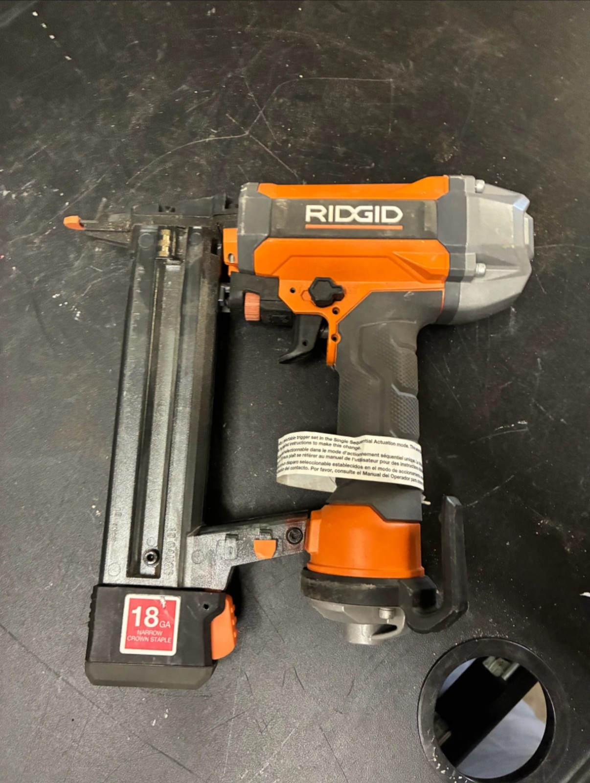 Ridgid 18-Gauge 1-1/2&Prime; Finish Stapler AT161002 Parts Or Repair