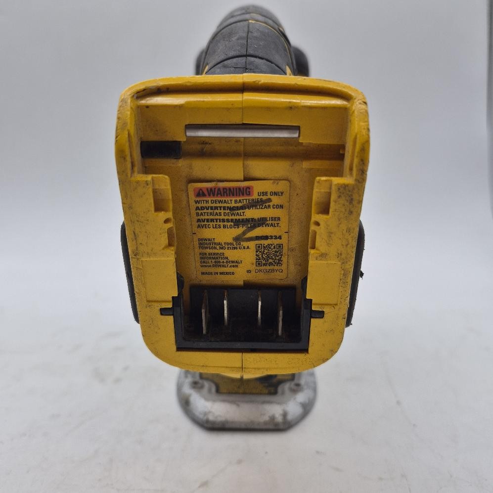 DEWALT DCS334 20V Max XR Cordless Variable Speed Jig Saw (EL1126994)