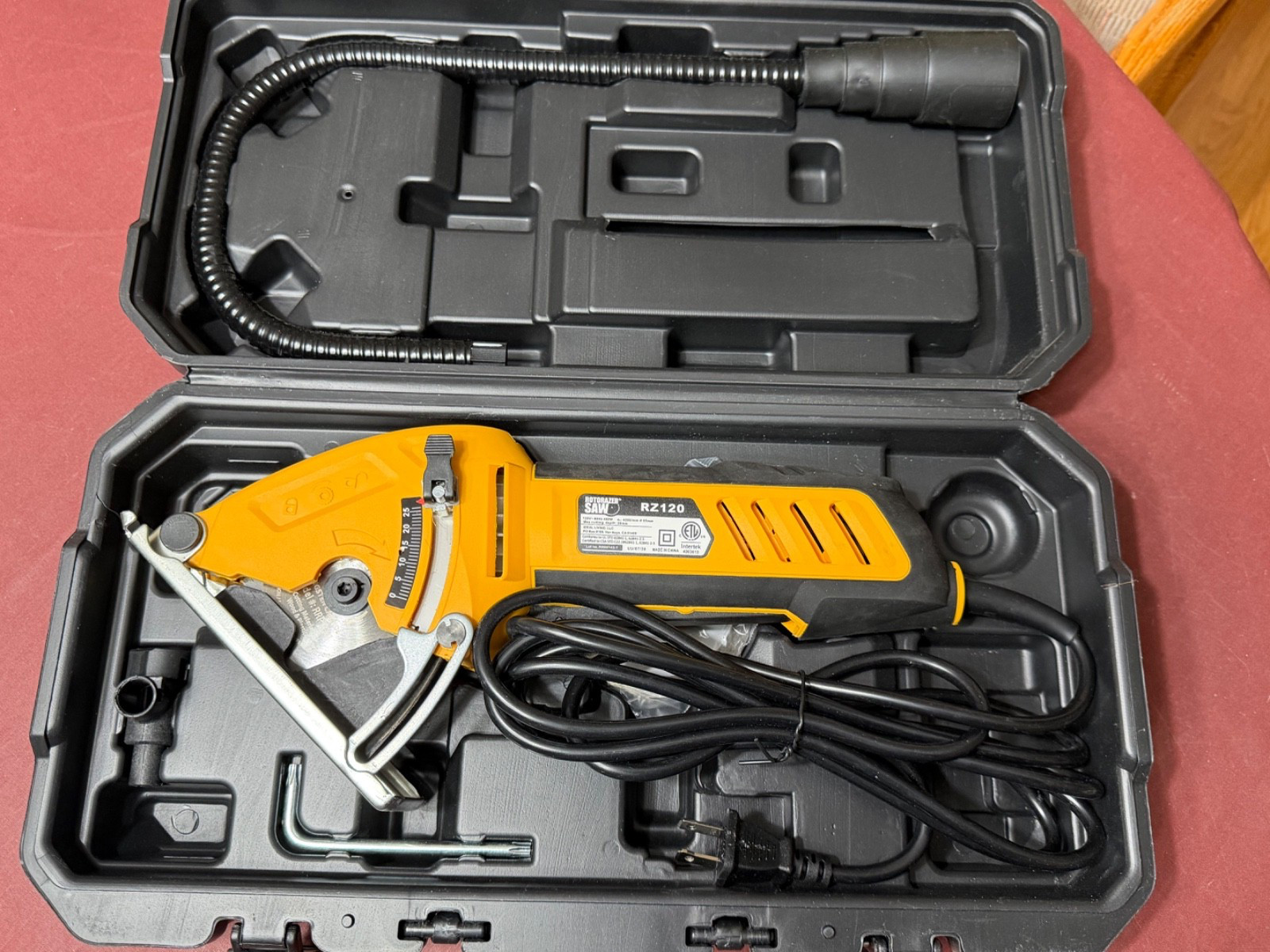 Intertek Rotorazor Saw RZ 120 Compact Corded Versatile 120v, 480 Watts, 4200 RPM