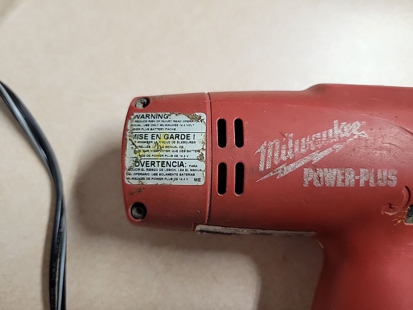 Milwaukee Drill 0512-21 14.4V 1/2” Driver Drill w/Battery & 9.6-18 Volt Charger