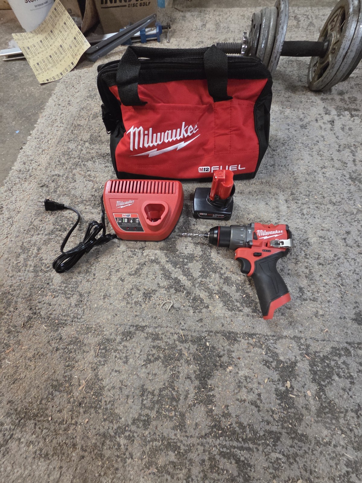 Milwaukee M12 FUEL 12V 1/2in Hammer Drill/Driver Kit Battery Charger Bag Manual