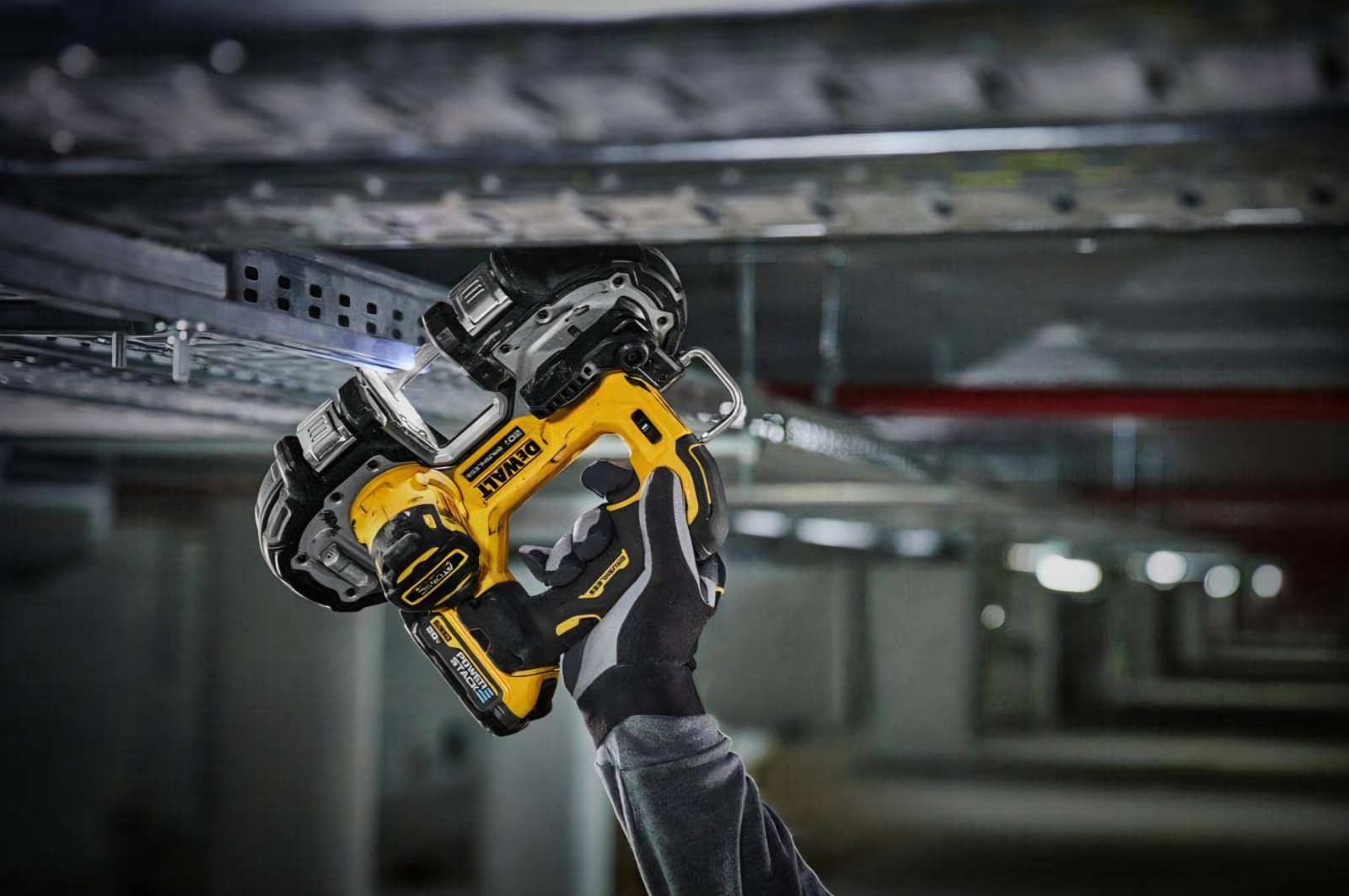 DEWALT 20V MAX Cordless 1-1/4 in. Bandsaw Kit with 1.7 Ah Battery + Charger
