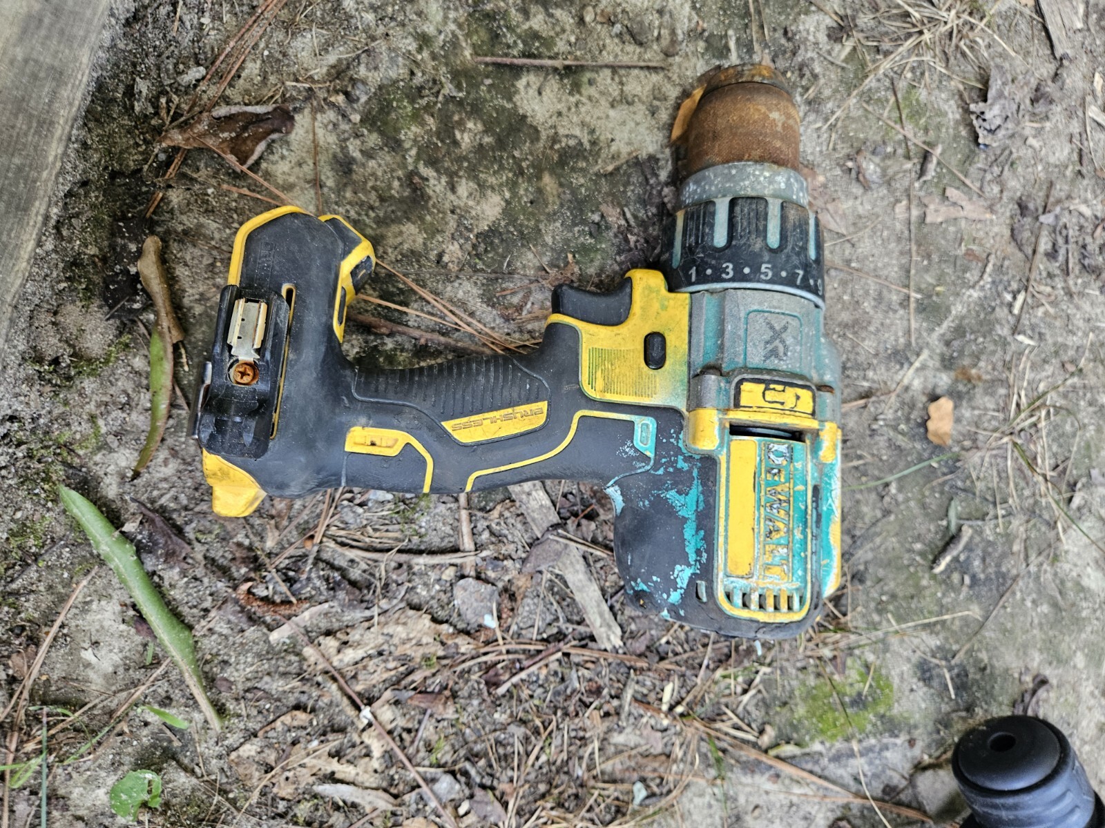 FOR PARTS DEWALT DCD796B 20V Cordles Compact Hammer Drill