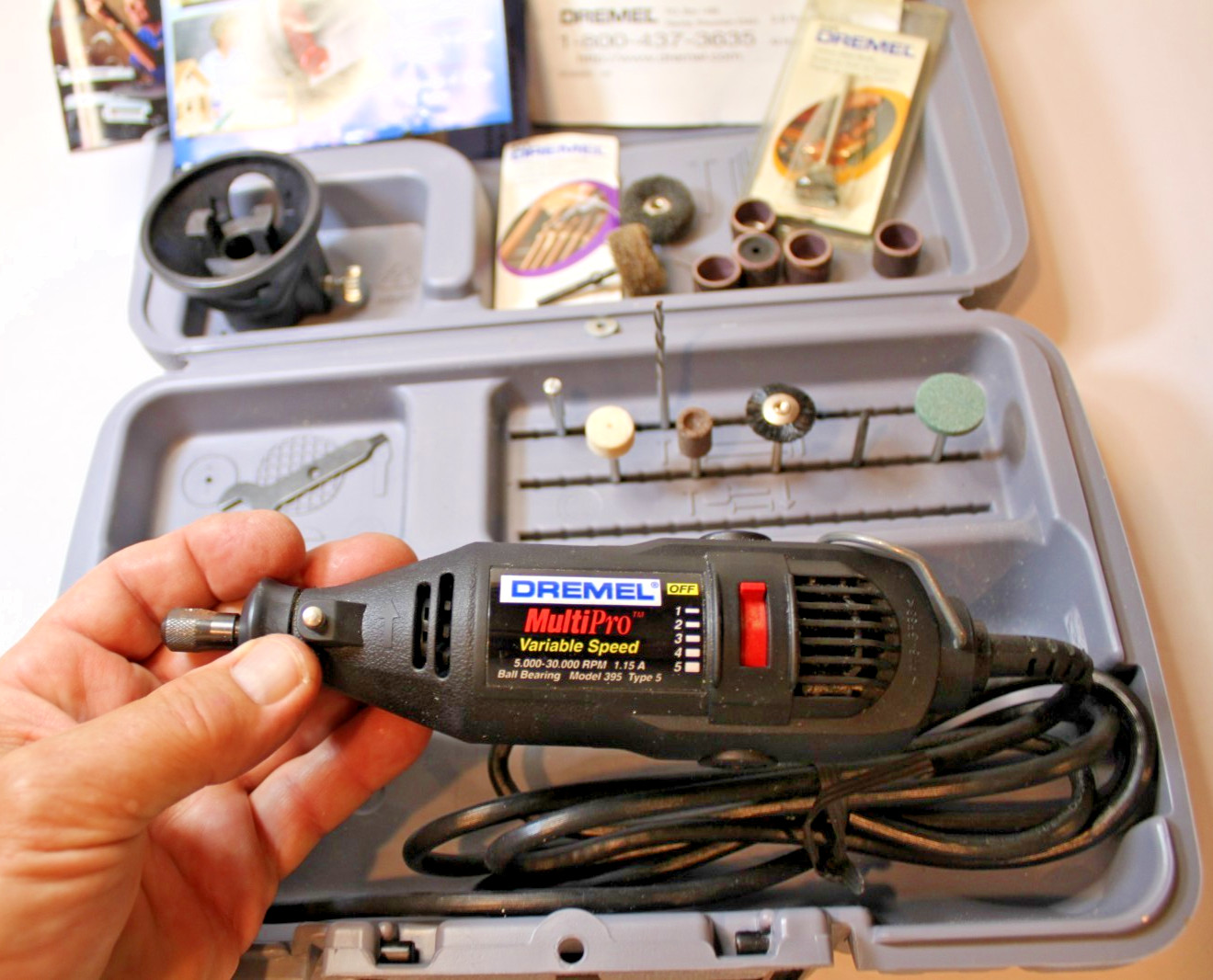 DREMEL MULTIPRO MODEL 395 VARIABLE SPEED 5K-30K RPM Case, Manual, Bits, Wrench