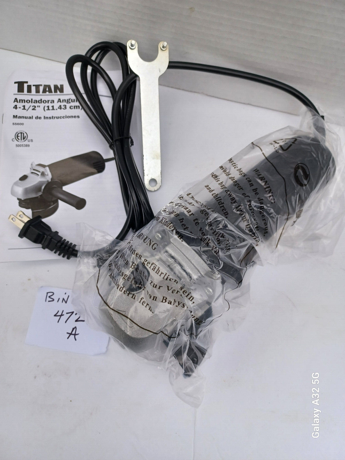 Titan 4-1/2&Prime; angle grinder NIB $19.99
