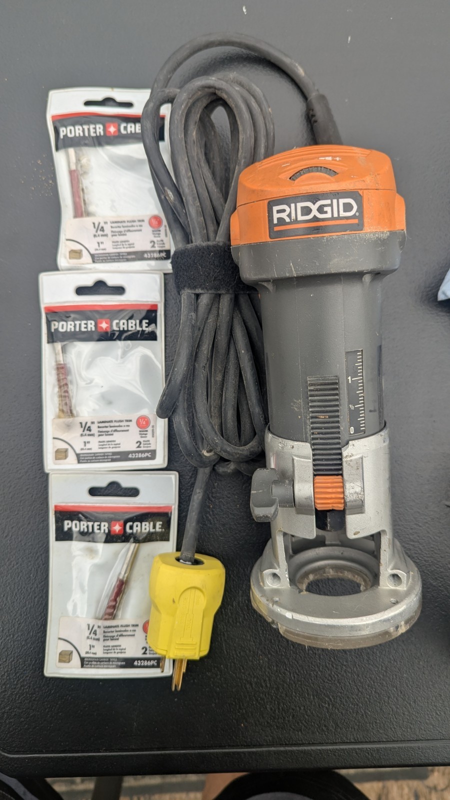 RIDGID R2400 Corded Router, 120V 6A, Orange + 3 NEW PORTER CABLE CUTTERS Tested