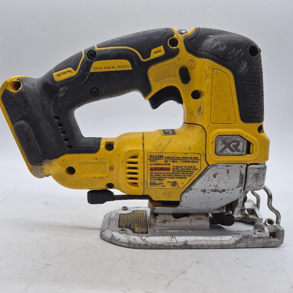 DEWALT DCS334 20V Max XR Cordless Variable Speed Jig Saw (EL1126994)