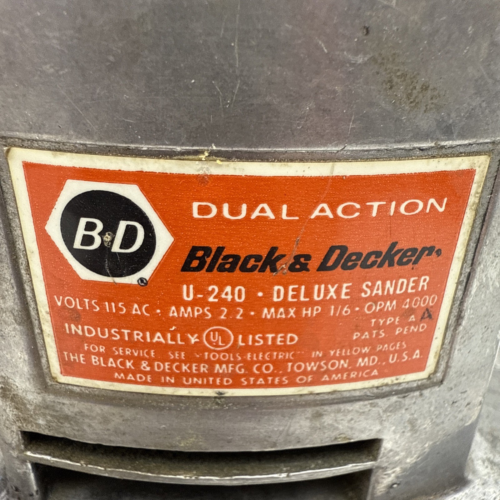 Lot of Black & Decker Jig Saw #7571 & Dual Action Deluxe Sander # U240 Details
