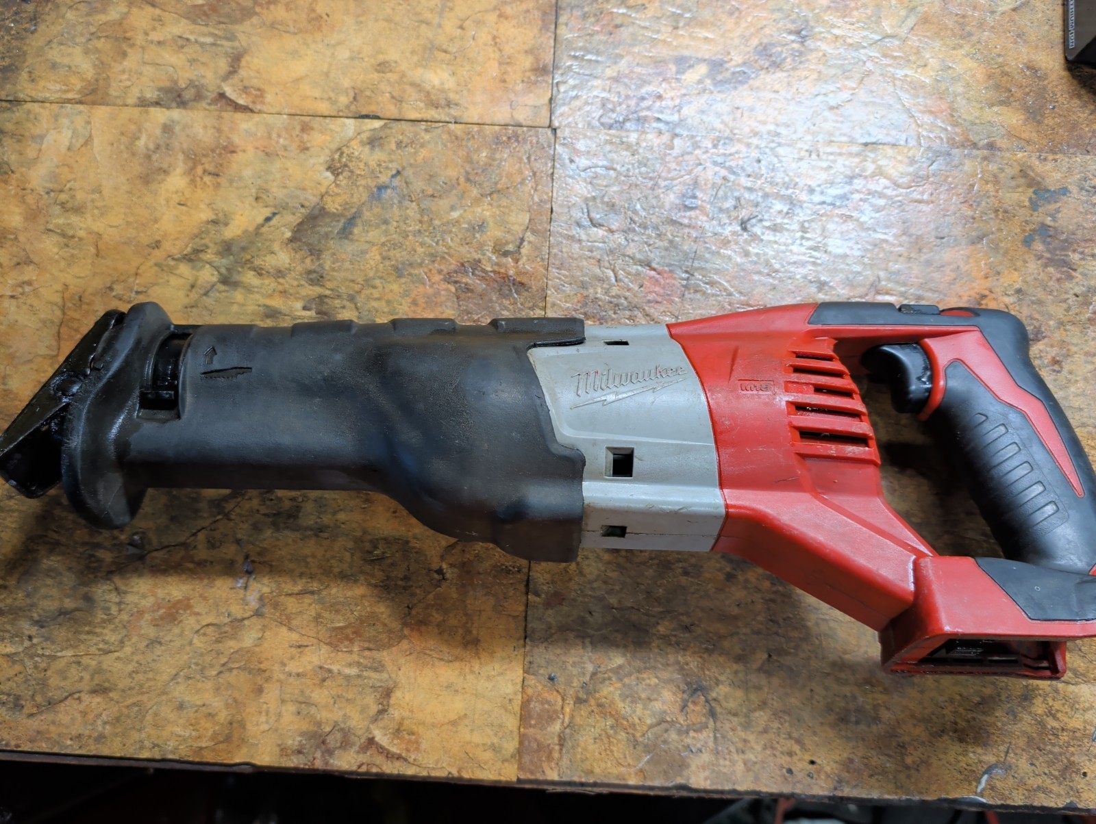 Milwaukee 2620-20 Cordless SAWZALL Reciprocating saw Tool Only