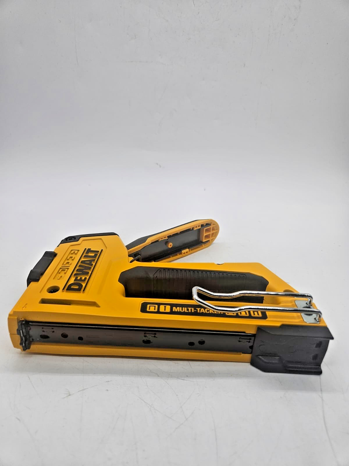 DEWALT DWHTTR510 5-in-1 Multi-Tacker Heavy Duty Staple & Nail Gun Tool