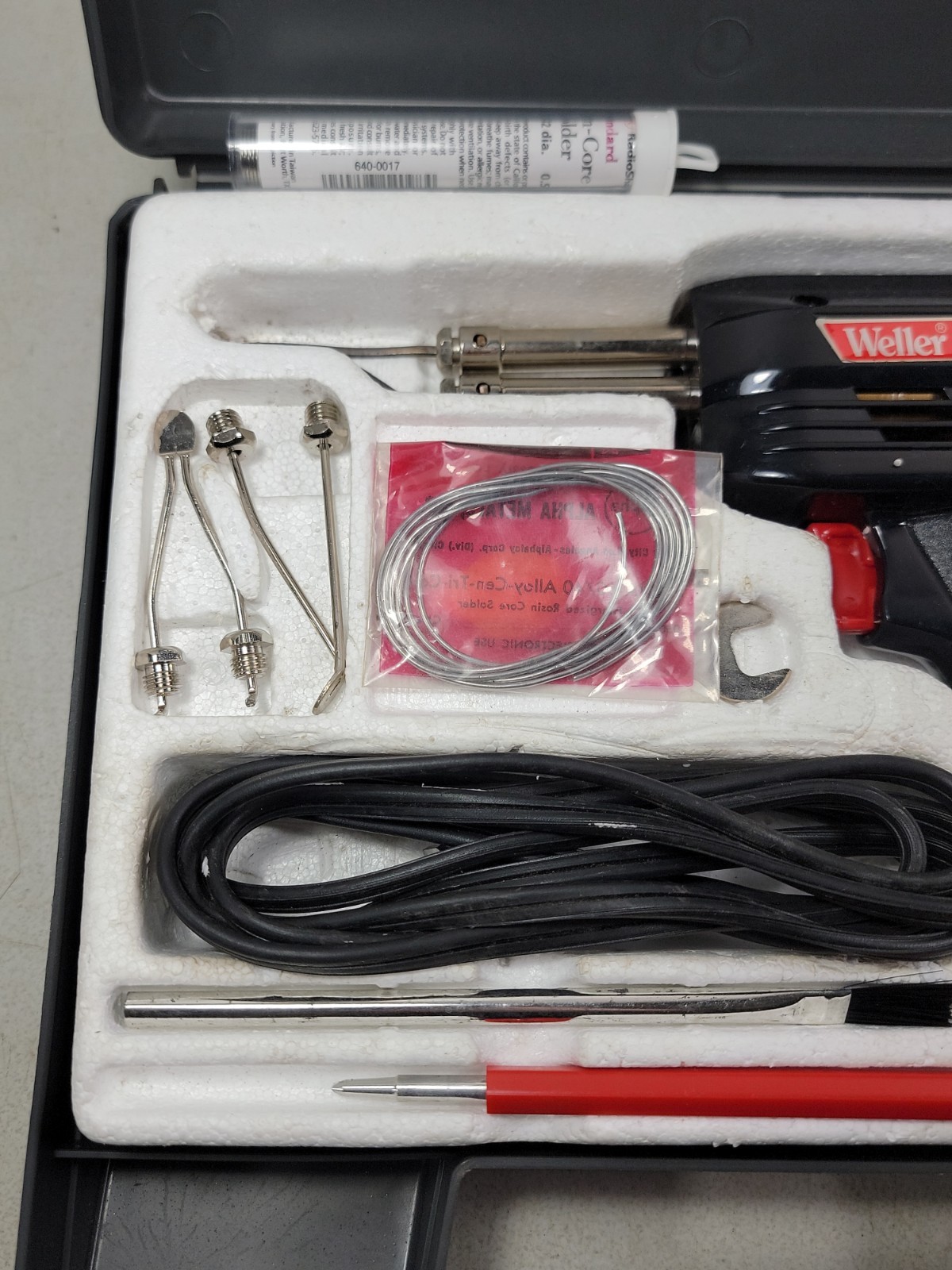 Vtg Weller Soldering Gun Model 8200 140/100 Watts & Case & Accessories CLEAN