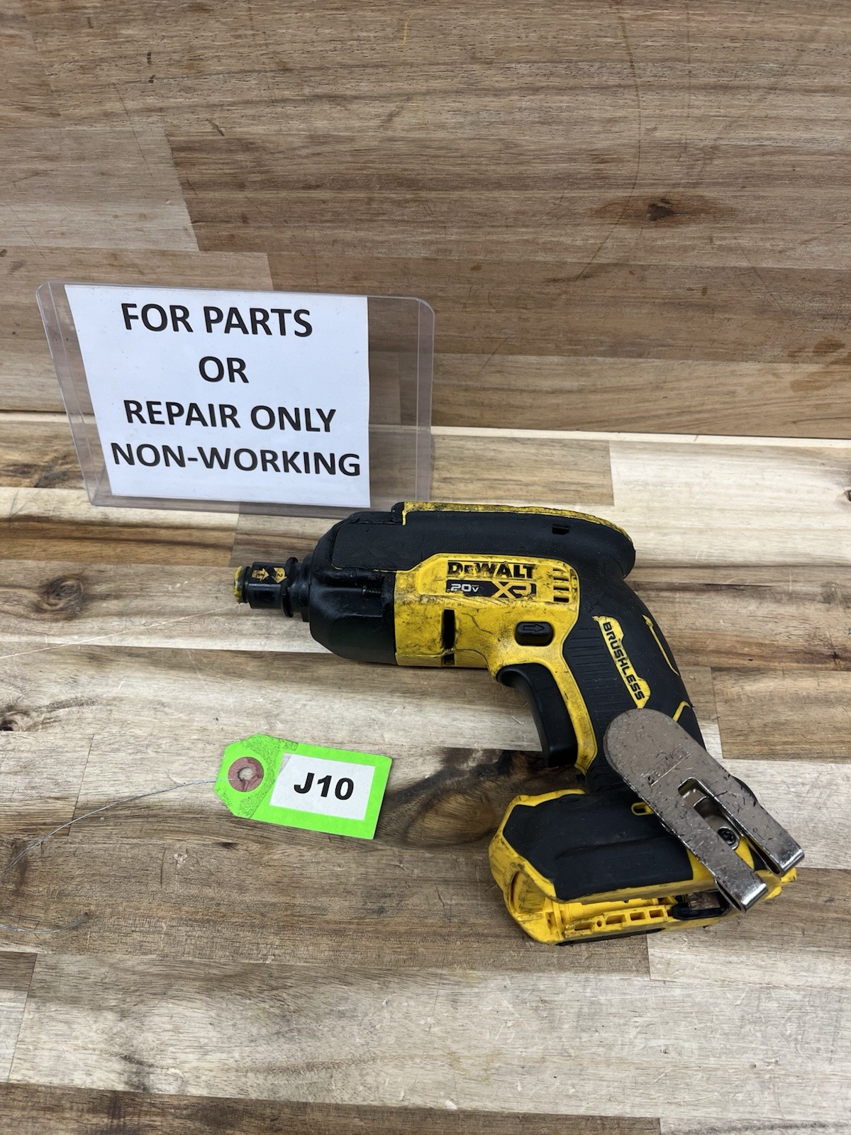 NON WORKING DeWalt DCF630B 20V Cordless Brushless Screw Gun J10