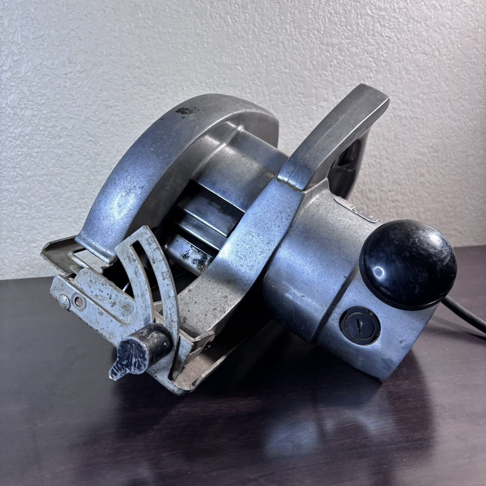 VTG Sears-Simpson LTD Craftsman 7” Electric Circular Hand Saw Model 758.27782