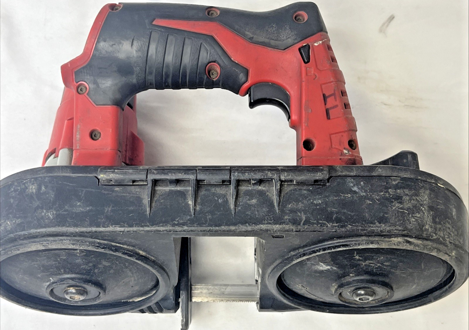 Milwaukee 2429-20 12v Cordless Sub-Compact Band Saw