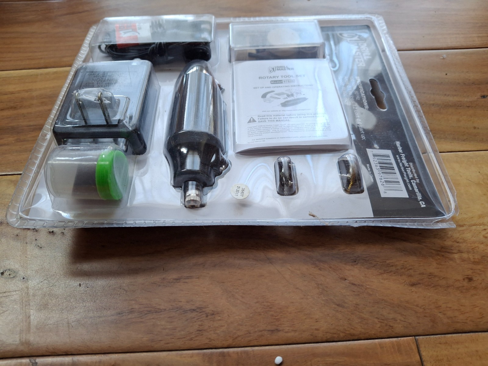 Drill Master 80 Piece Rotary Tool Kit 1/8&Prime; Round Shank 120V AC Powered # 68986