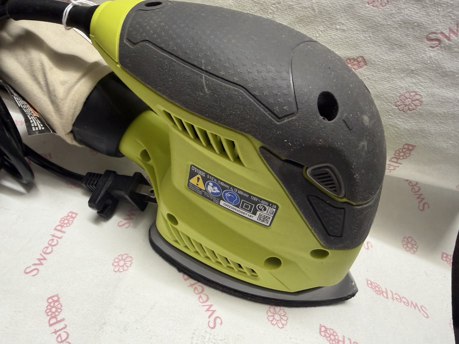 Ryobi CFS1503G 5.5&Prime; Corner Cat Finish Sander Kit w/ Case Pads Tested OEM